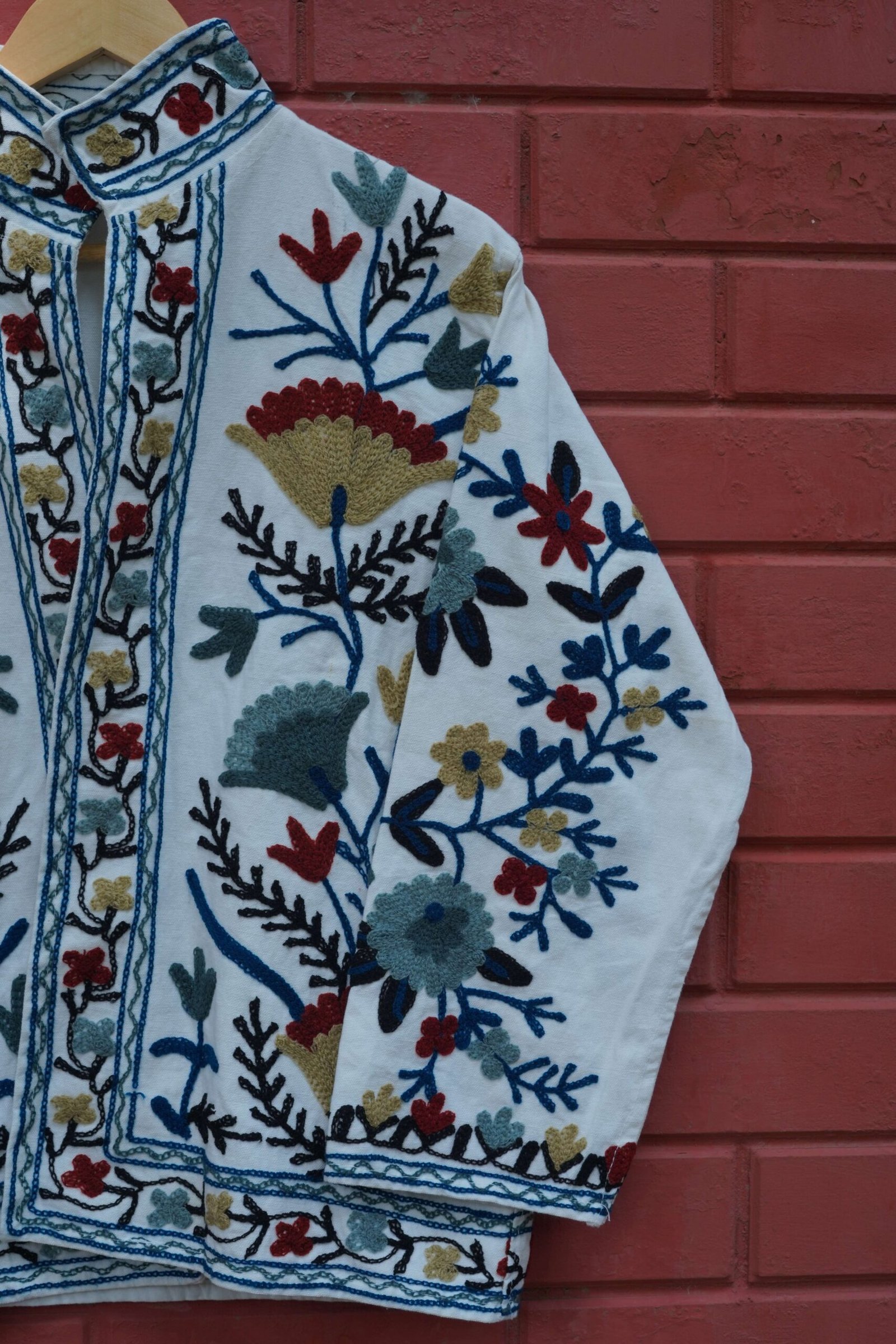 Womens White Velvet Embroidered Jacket with Floral Design - Image 6